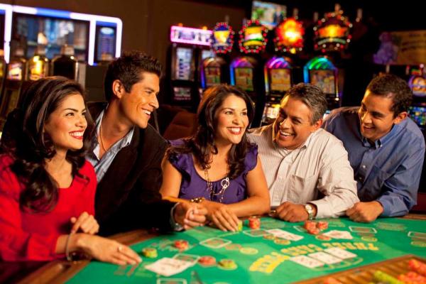 Playing at online gambling Casino